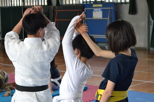 Image of Aikido, example of an ASA opportunity for learning new stills after school